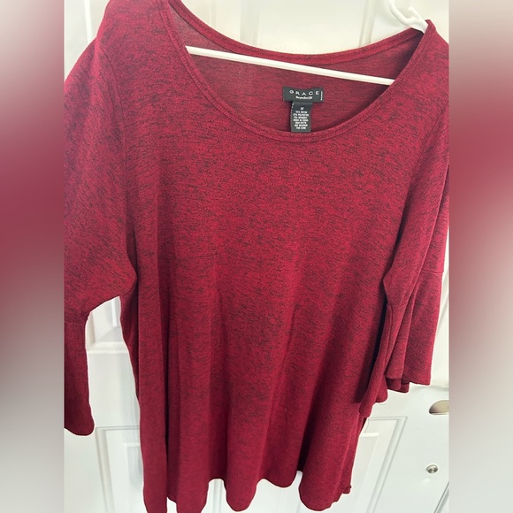 Women's 1X Red Flutter Sleeve Sweater - Picture 5 of 7